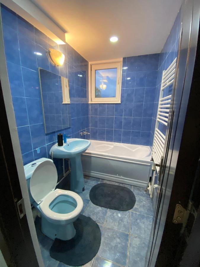 Cazare Petrosani Apartment Bagian luar foto
